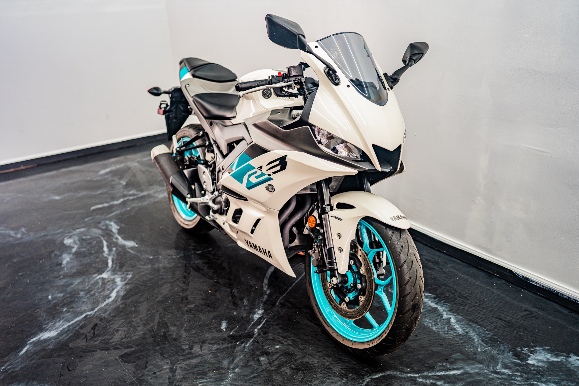 Used 2024 Yamaha YZF-R3, Jacksonville FL | Specs, Price, Photos