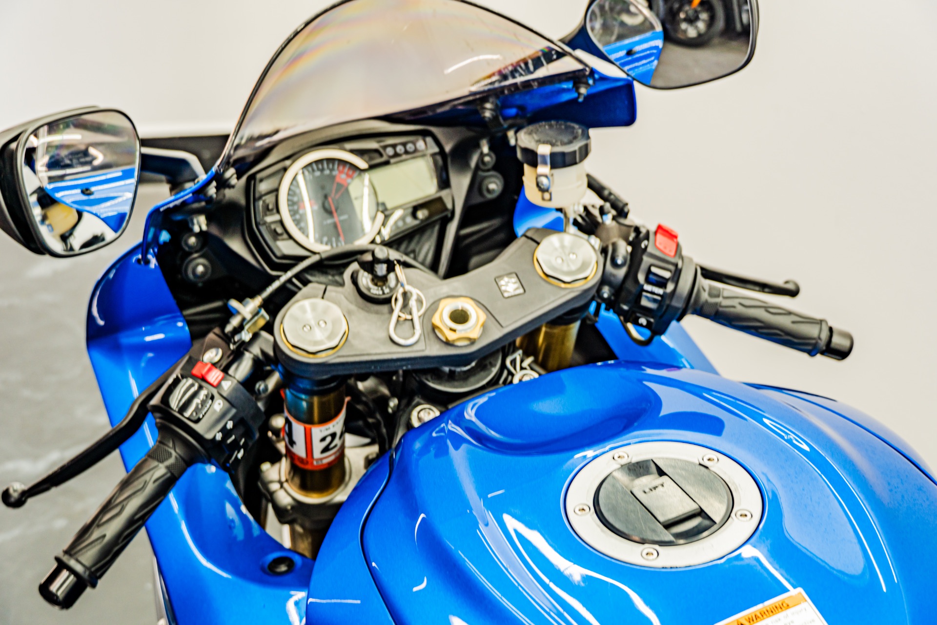 2021 Suzuki GSX-R750 photo 6