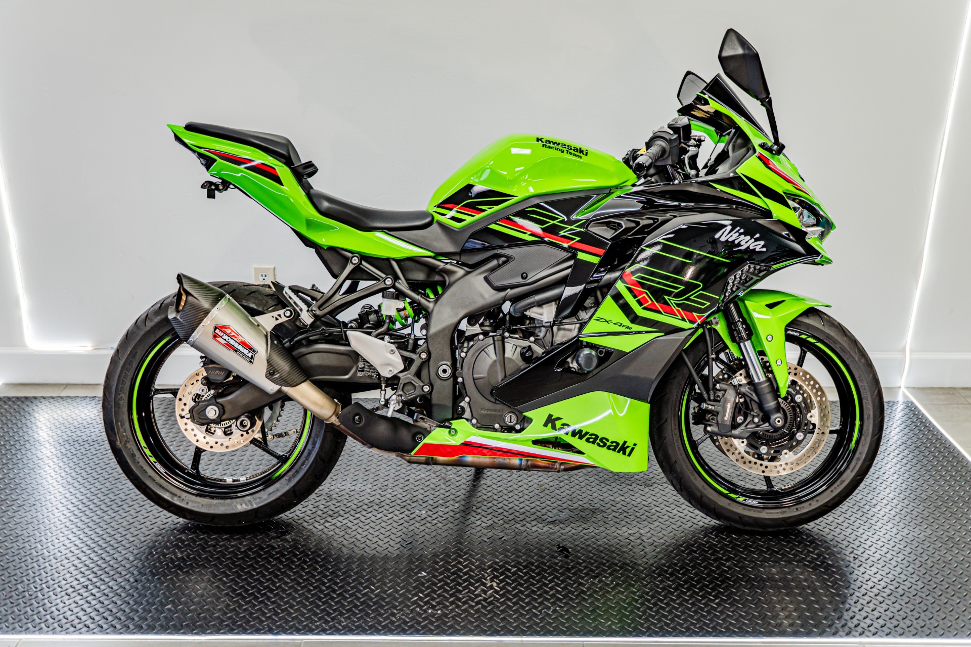 New 2024 Kawasaki Ninja ZX-4RR ABS | Motorcycles in