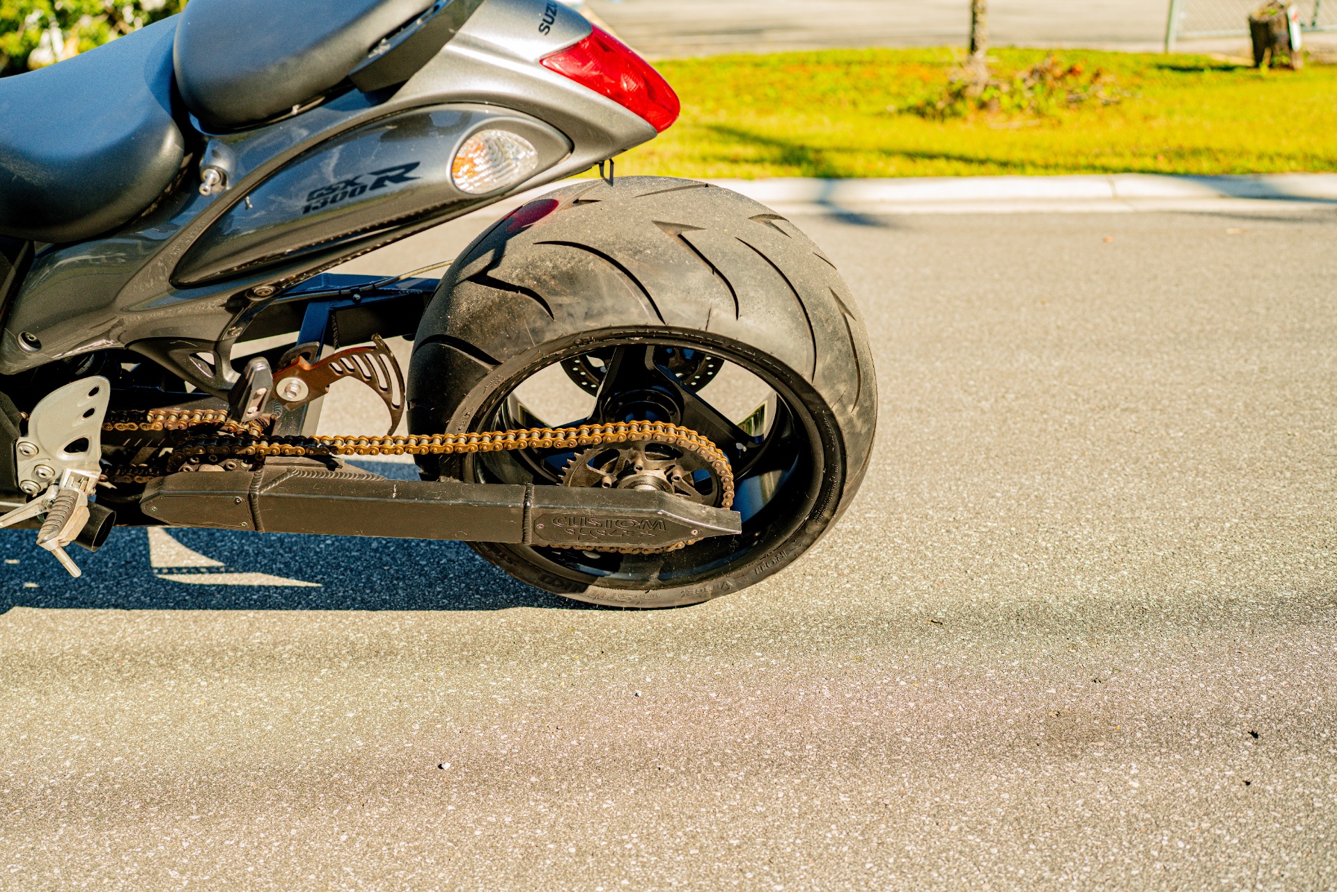 2020 Suzuki Hayabusa photo 3