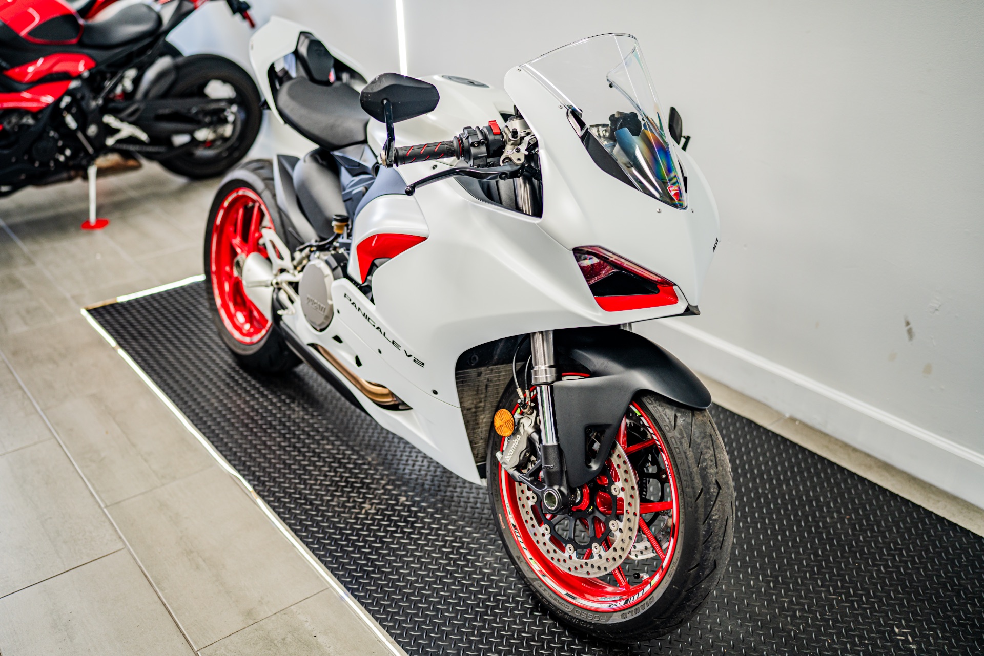 2021 Ducati Panigale photo 3