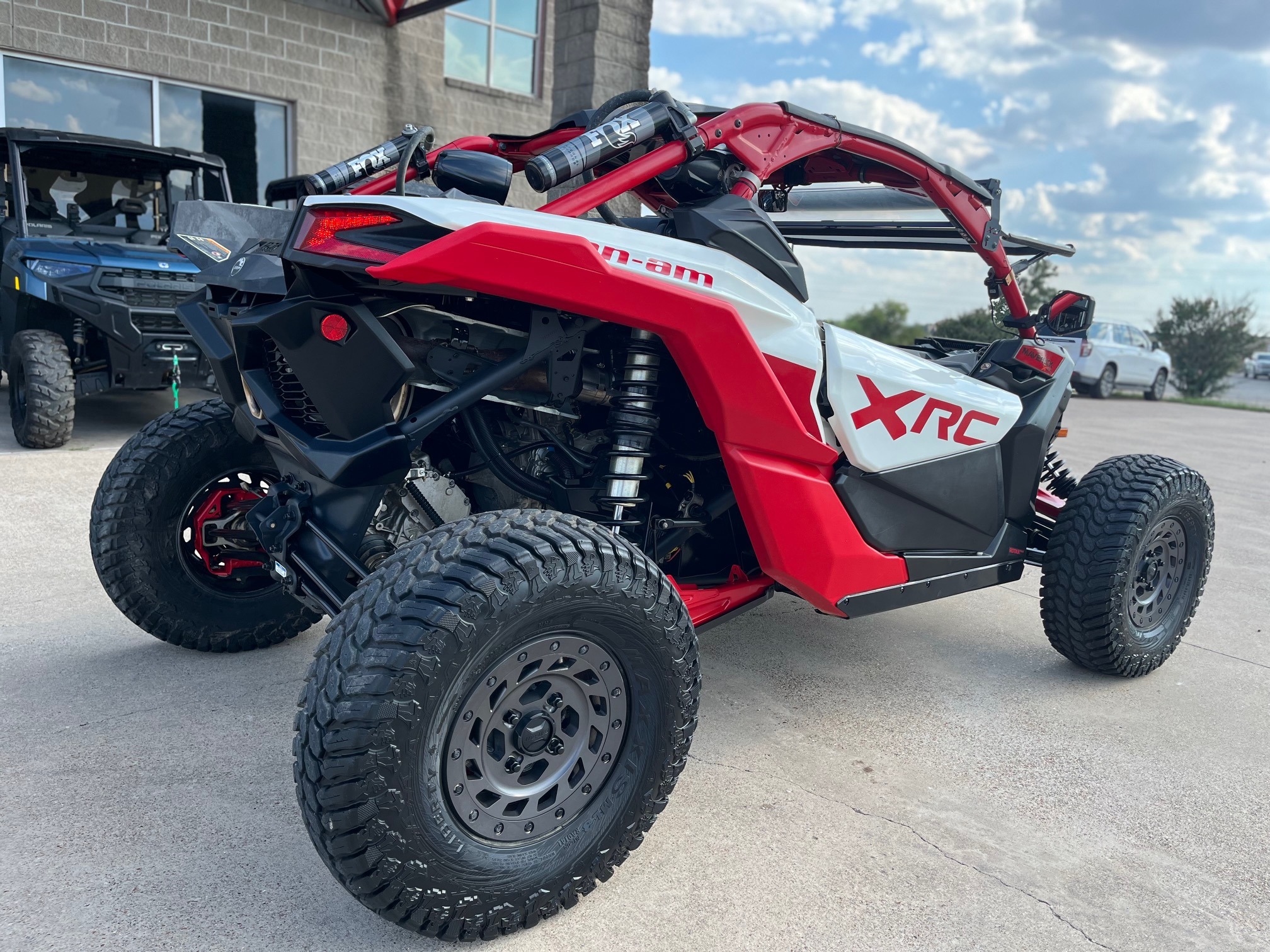 2024 Can-Am™ Maverick X3 X RC Turbo RR 72 8