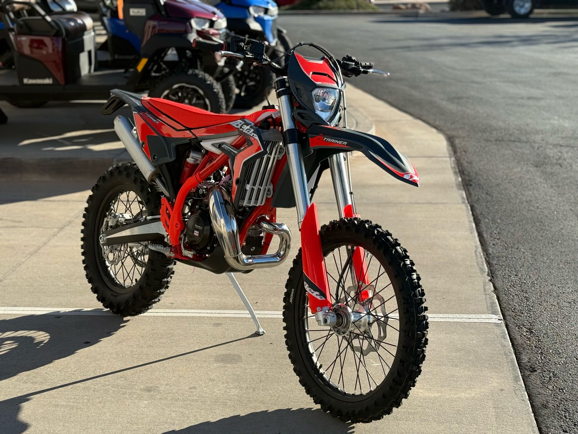 2026  300 Xtrainer 4