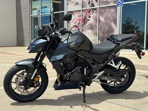2026 Honda CB750 Hornet E-Clutch