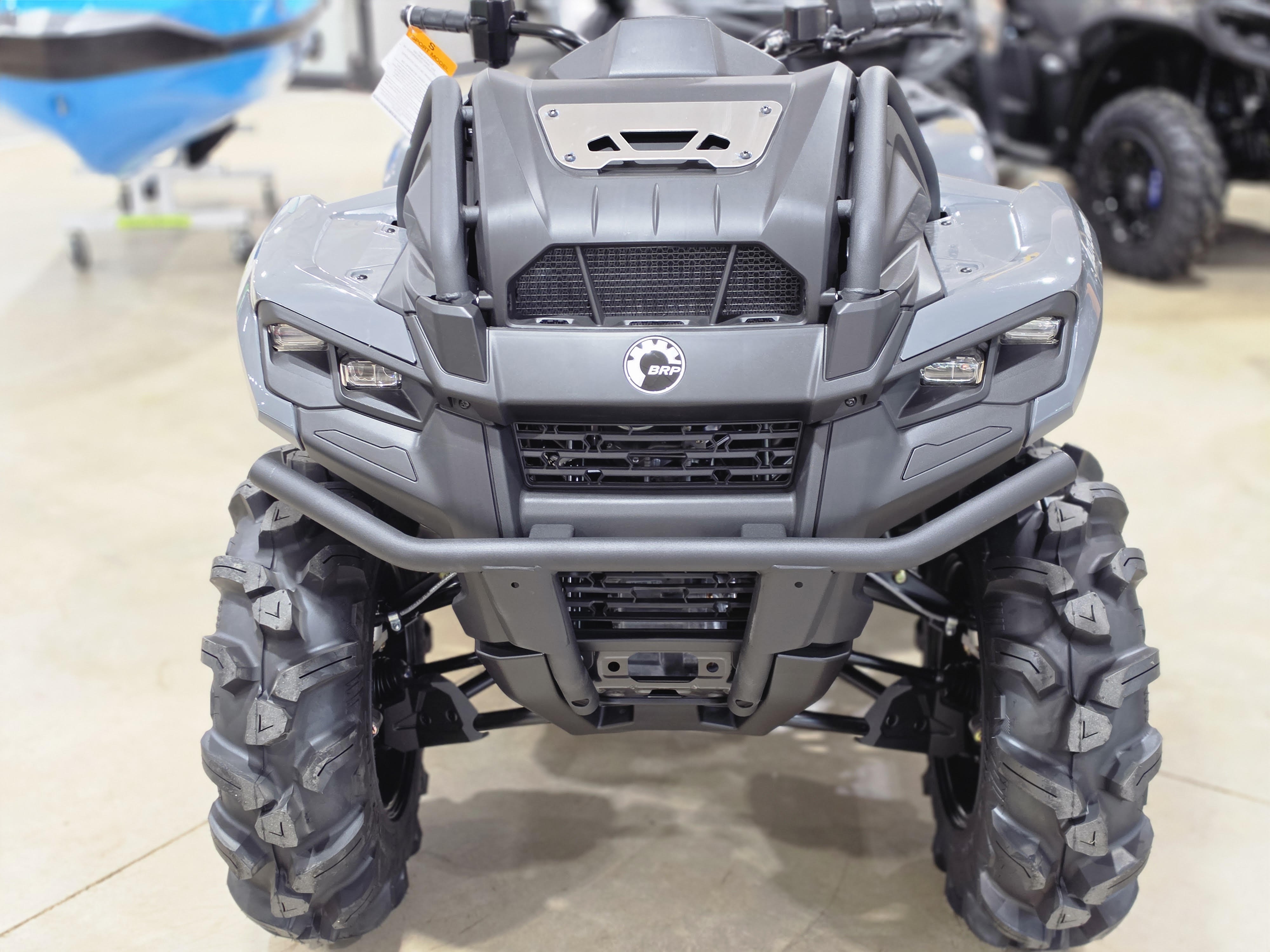 2026 Can-Am™ Outlander X MR 700 3