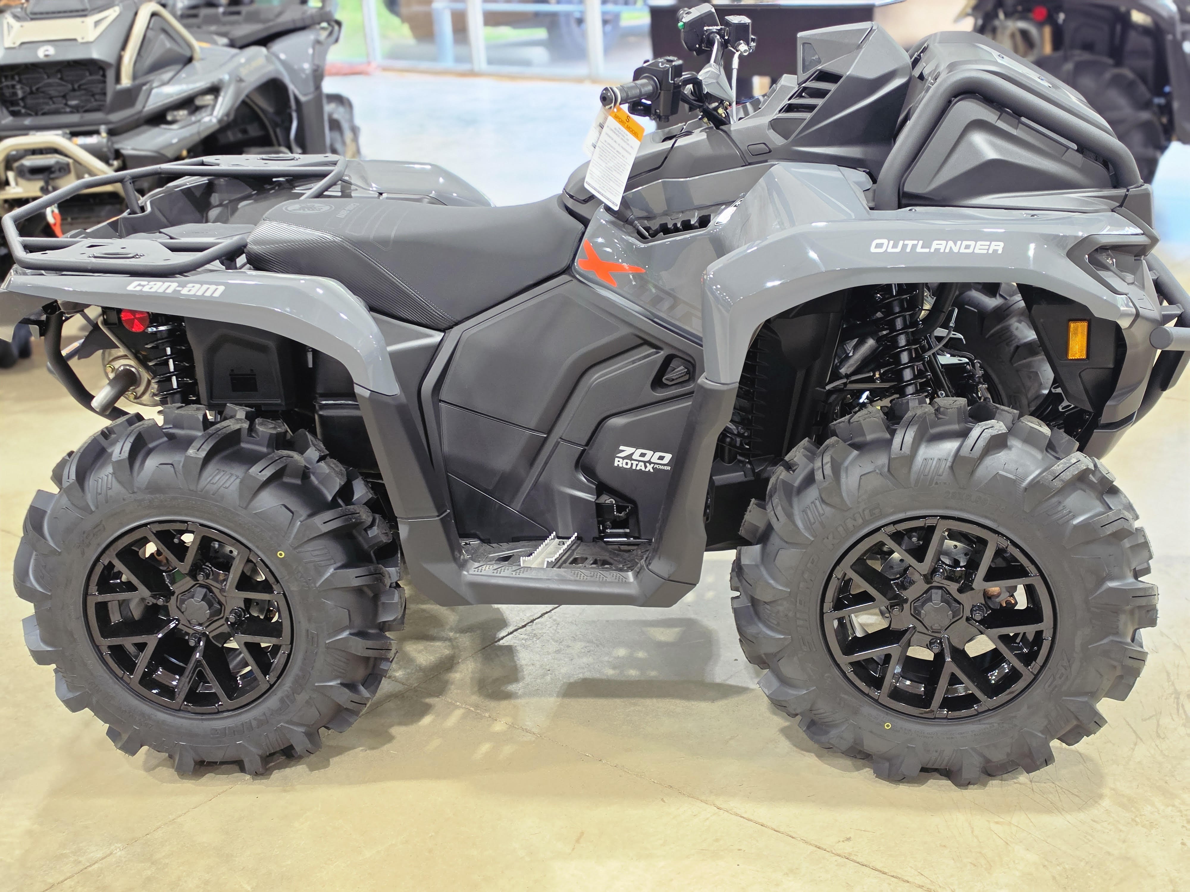 2026 Can-Am™ Outlander X MR 700 2