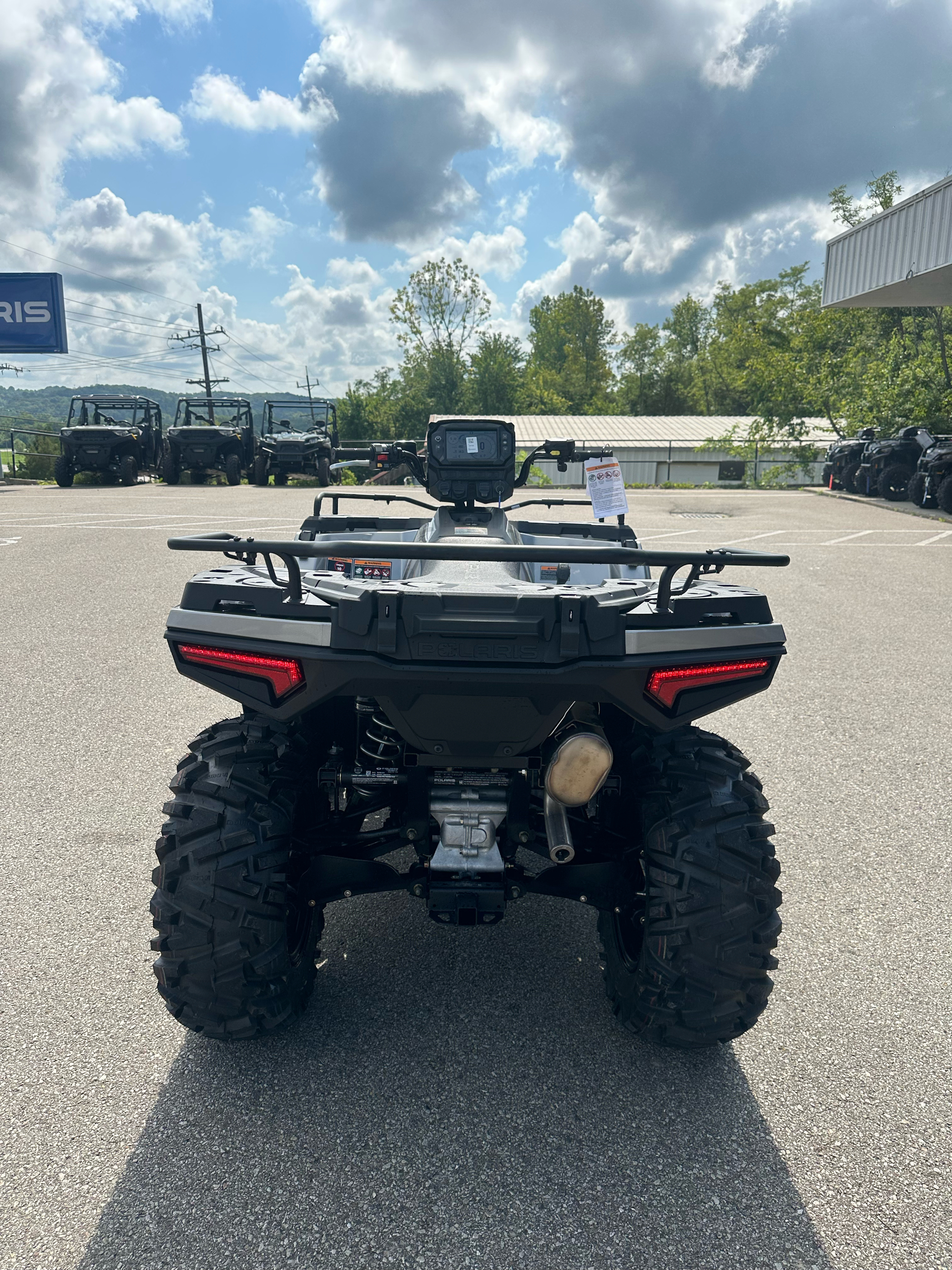 2025 Polaris Sportsman 570 Ultimate in Batavia, Ohio - Photo 2