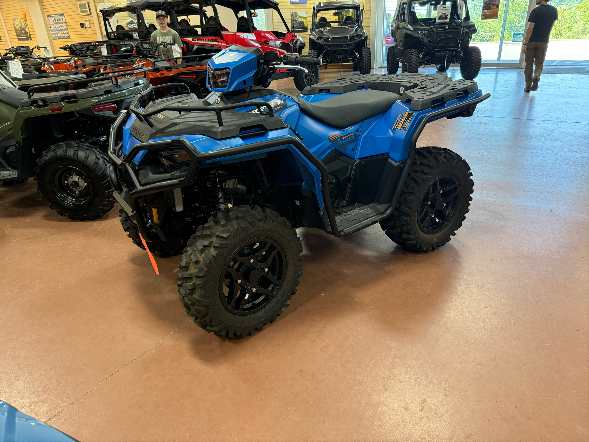 2025 Polaris Sportsman 570 Trail in Batavia, Ohio - Photo 2