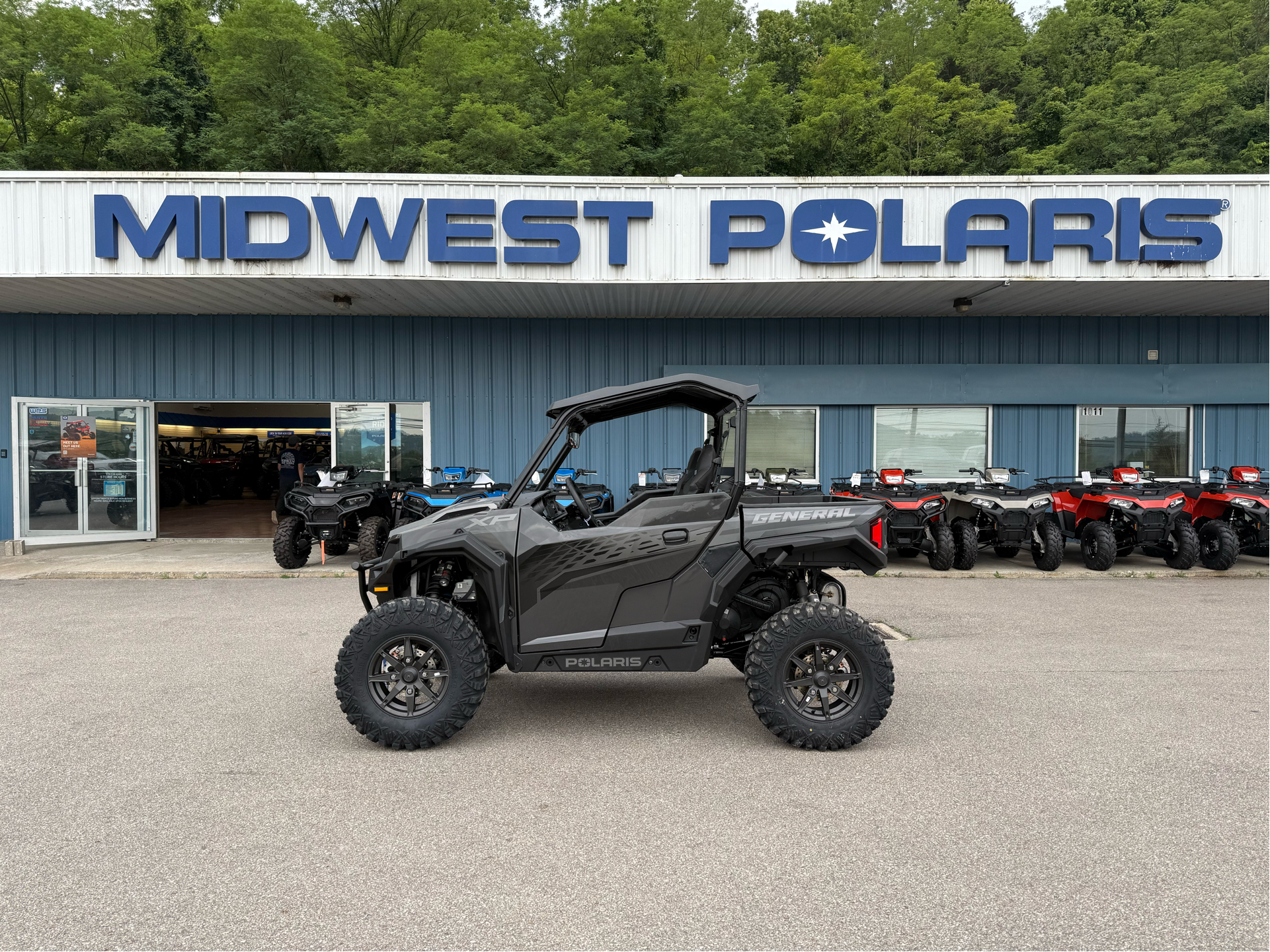 2025 Polaris General XP 1000 Premium in Batavia, Ohio - Photo 2