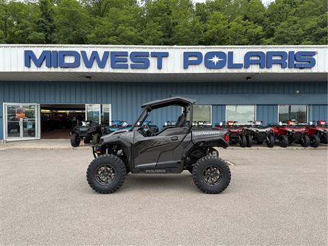 2025 Polaris General XP 1000 Premium in Batavia, Ohio - Photo 2