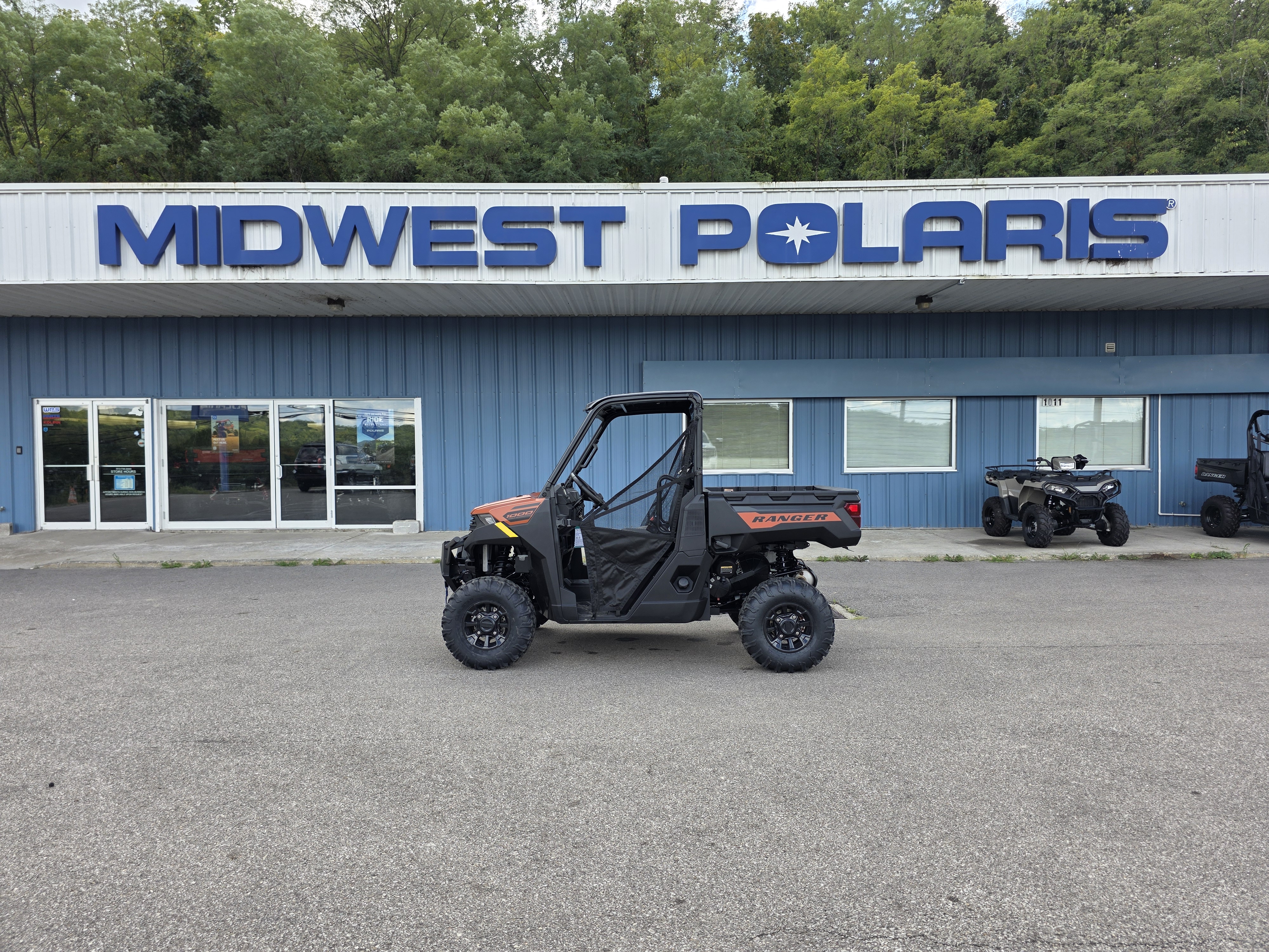 2026 Polaris Ranger 1000 Premium in Batavia, Ohio - Photo 2