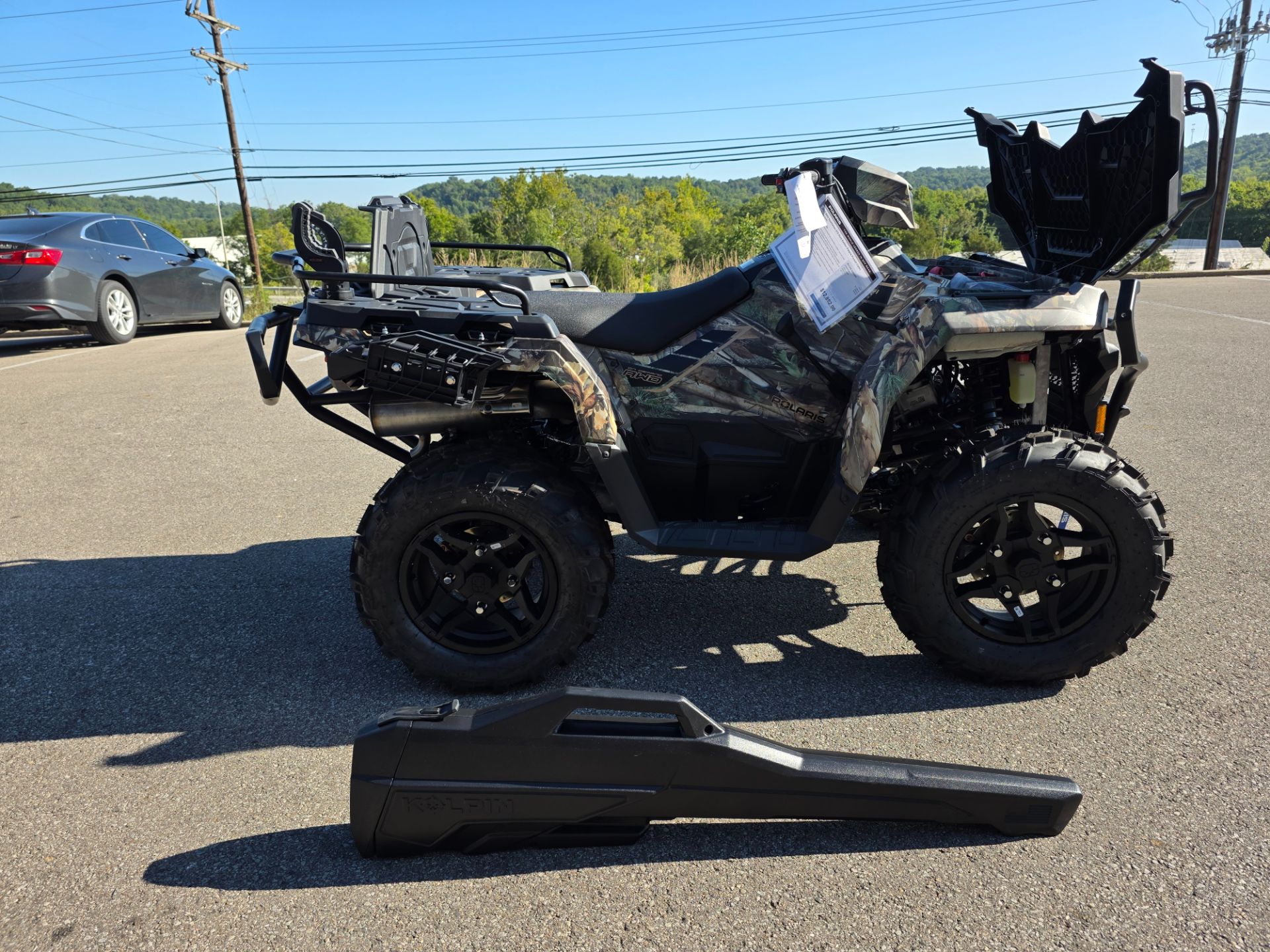 2025 Polaris Sportsman 570 Hunt Edition in Batavia, Ohio - Photo 7