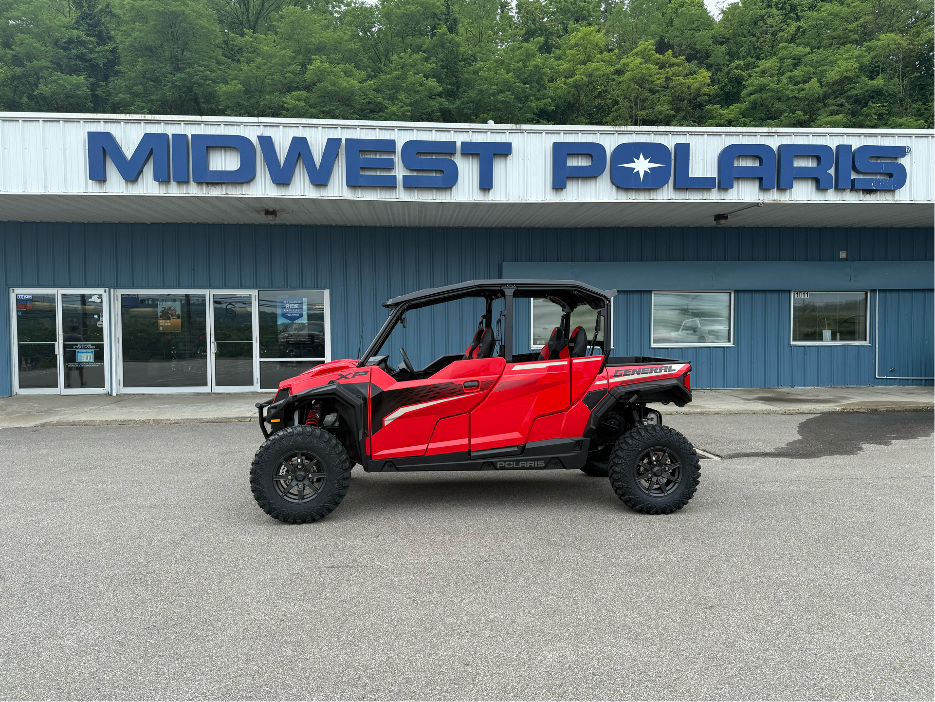 2025 Polaris General XP 4 1000 Ultimate in Batavia, Ohio - Photo 2