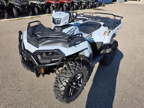 2025 Polaris Sportsman 570 Premium in Batavia, Ohio - Photo 3