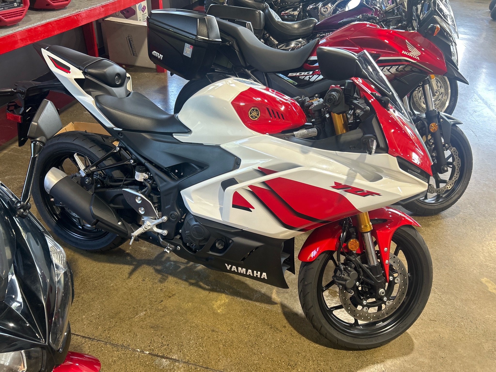 2026 Yamaha YZF-R3 5