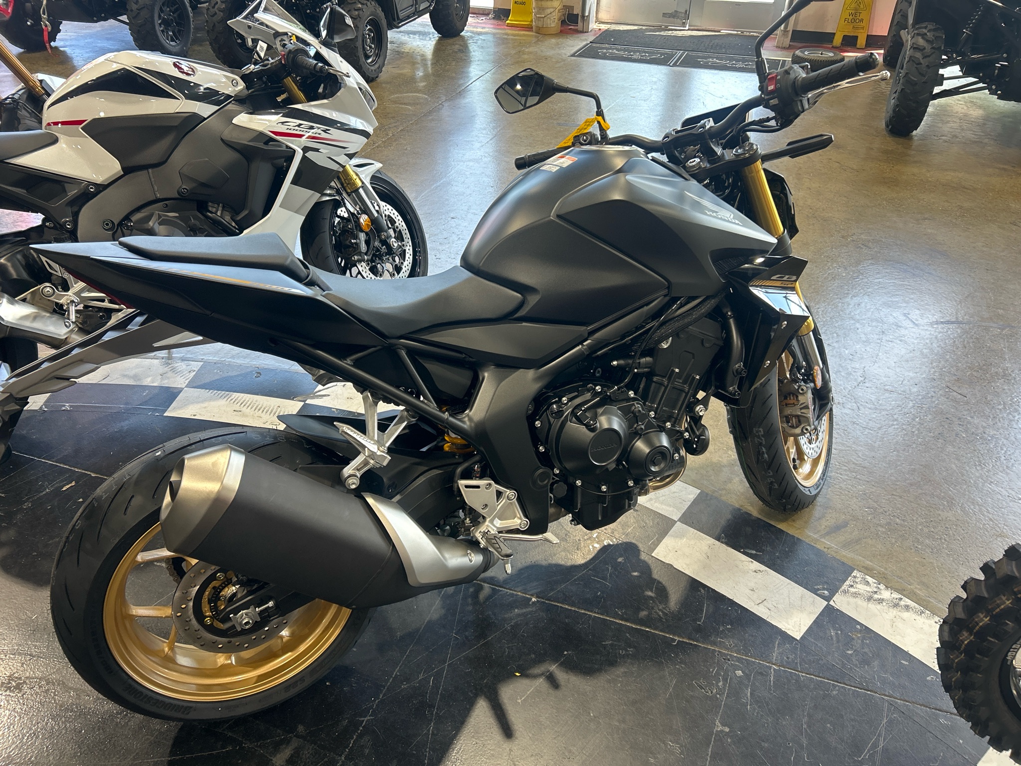 2026 Honda CB1000 Hornet SP 2