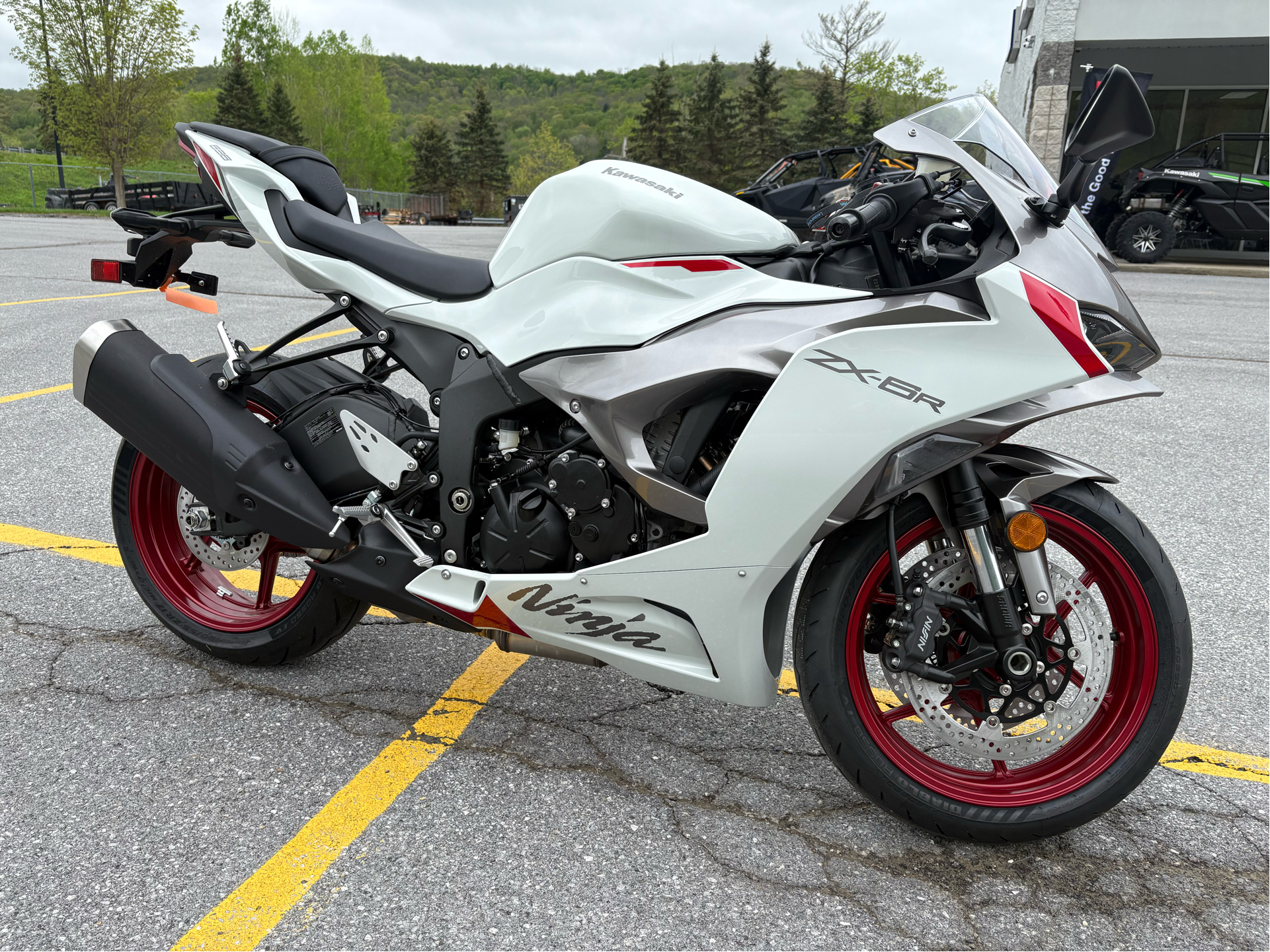 6 ロク New 2025 Kawasaki Ninja ZX-6R, Bradford PA | Specs, Price