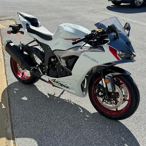 New 2025 Kawasaki Ninja ZX-6R, Bradford PA | Specs, Price