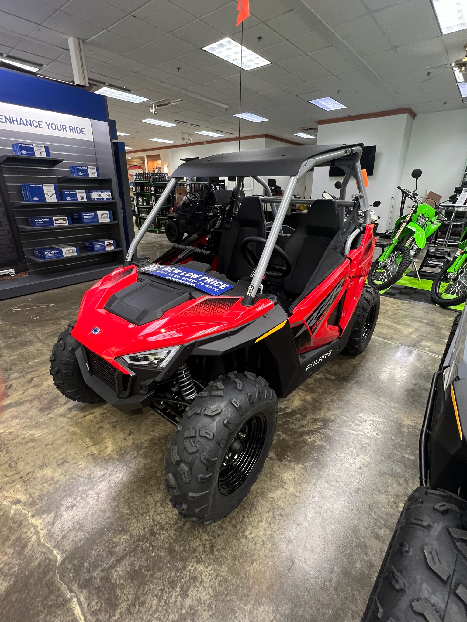 2026 Polaris RZR 200 EFI 1
