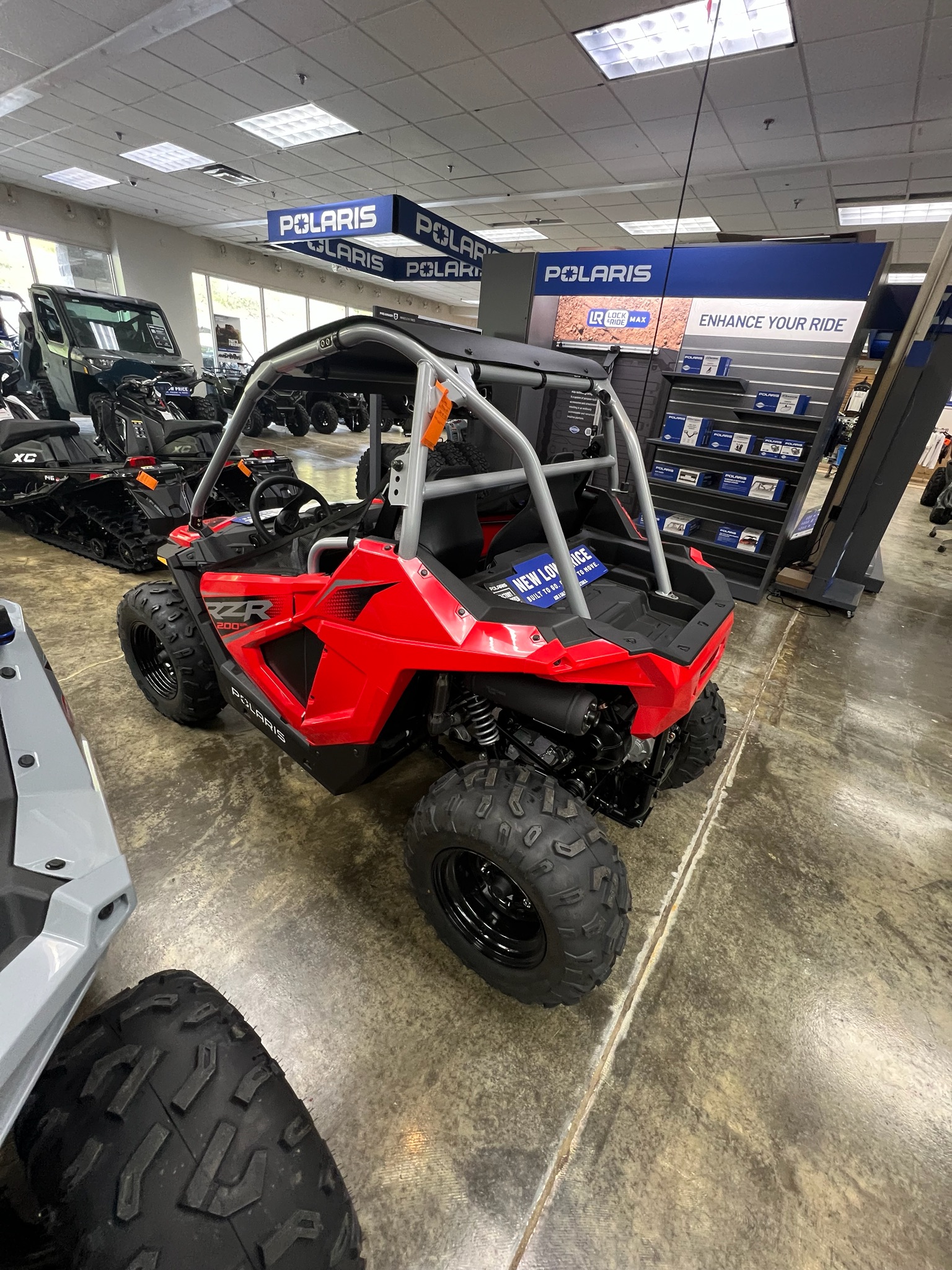 2026 Polaris RZR 200 EFI 5