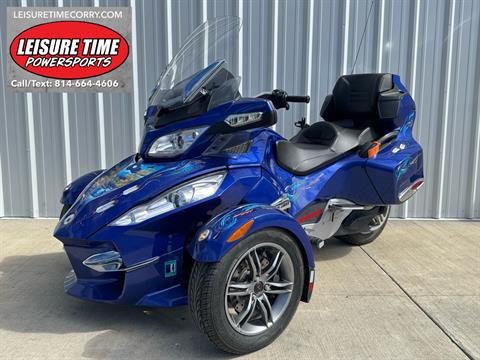 2012 Can-Am Spyder RT-S SE5 — photo 1 of 22
