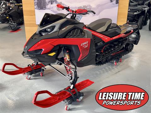 2026 Lynx Rave RE 600R E-TEC Ice Ripper XT 1.5 M.S. / E.S.
