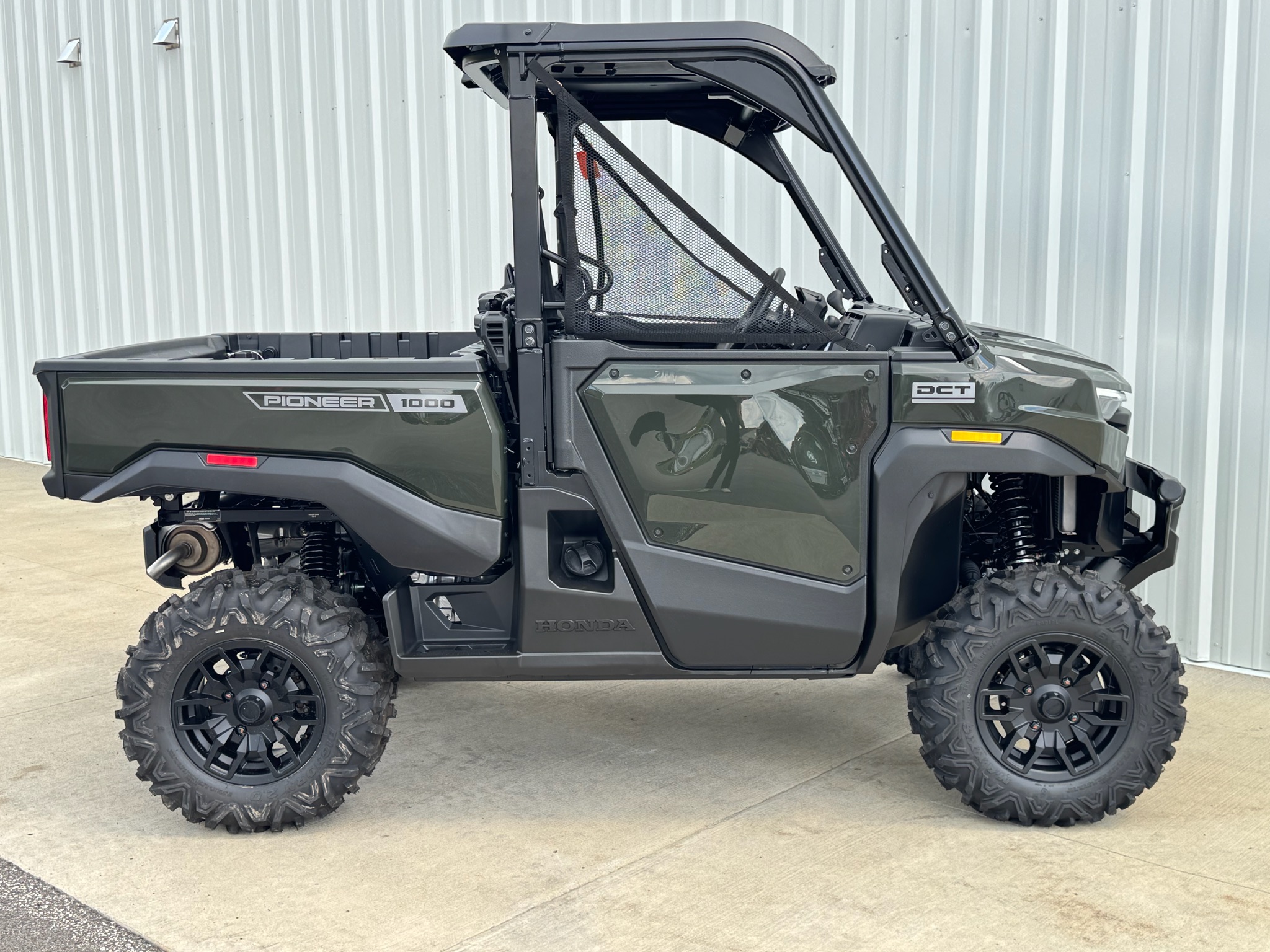 2026 Honda Pioneer 1000 Deluxe 6