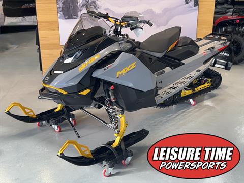 2026 Ski-Doo MXZ Adrenaline w/ Blizzard Package 137 600R E-TEC ES Ice Ripper XT 1.25 — photo 1 of 24