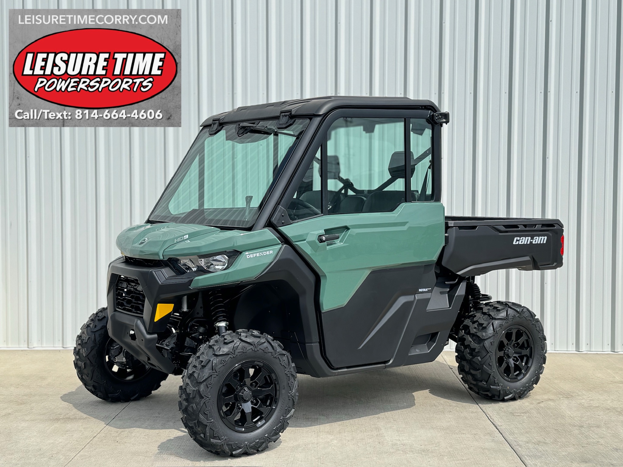 2026 Can-Am™ Defender DPS CAB 1