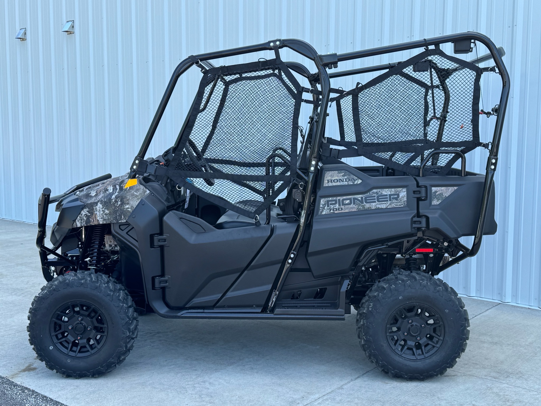 2026 Honda Pioneer 700-4 Forest 2