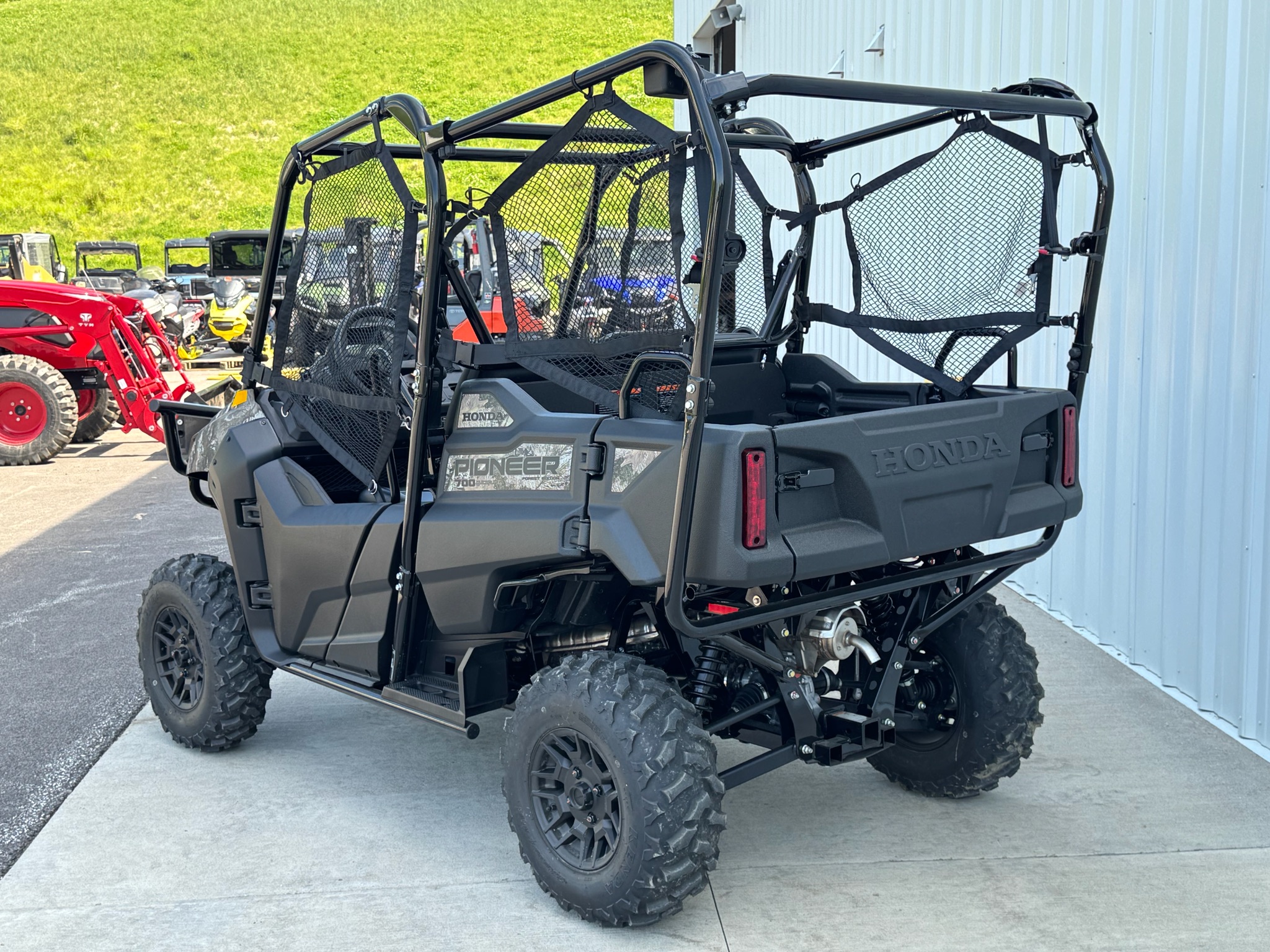 2026 Honda Pioneer 700-4 Forest 3