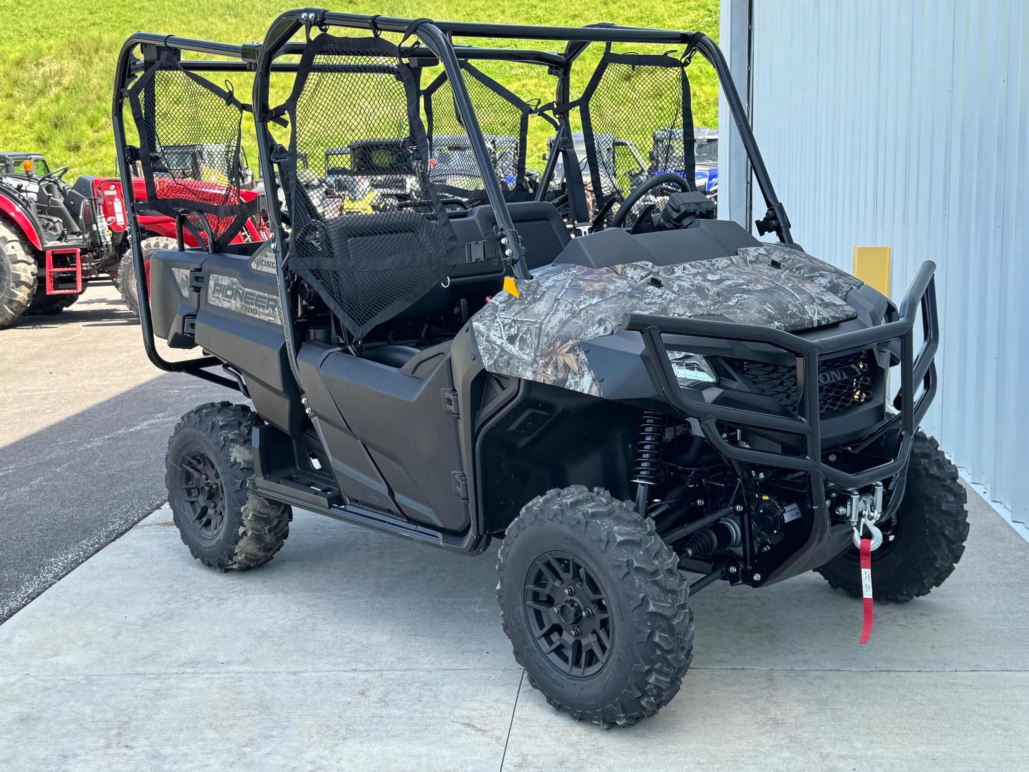 2026 Honda Pioneer 700-4 Forest 7