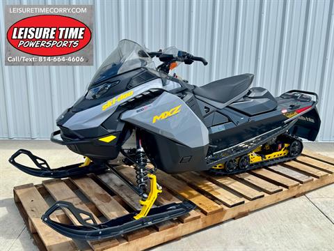 2026 Ski-Doo MXZ Adrenaline 129 600R E-TEC ES Ripsaw 1.25 — photo 1 of 28