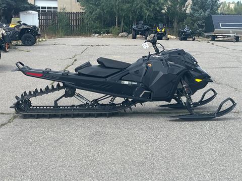2025 Ski-Doo Summit Adrenaline w/ Edge Package 165 850 E-TEC SHOT PowderMax X-Light 3.0 w/ FlexEdge
