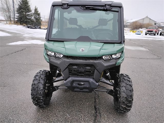 2025 Can-Am Defender DPS CAB in Granby, Colorado - Photo 5