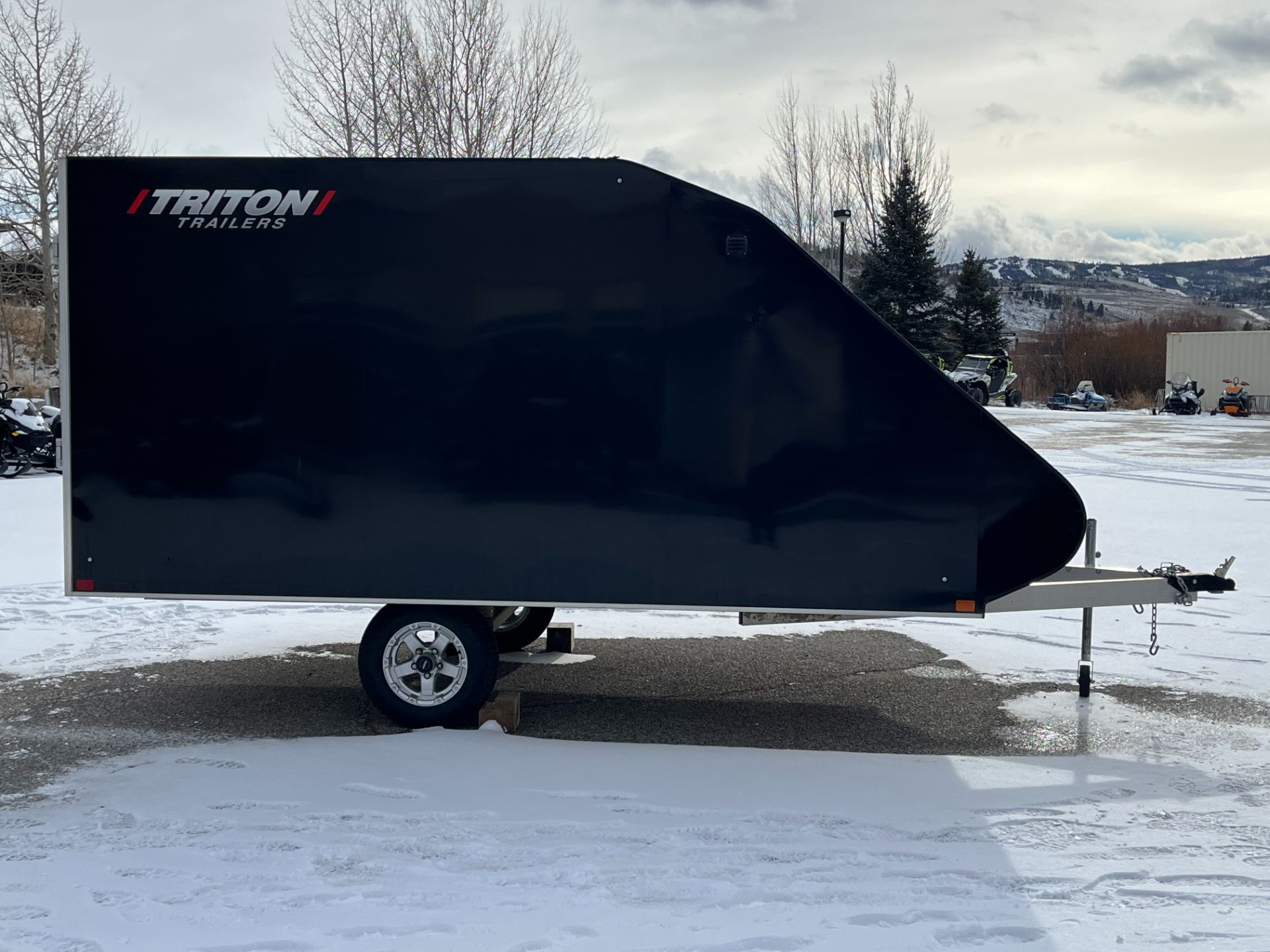 2021 Triton photo 5