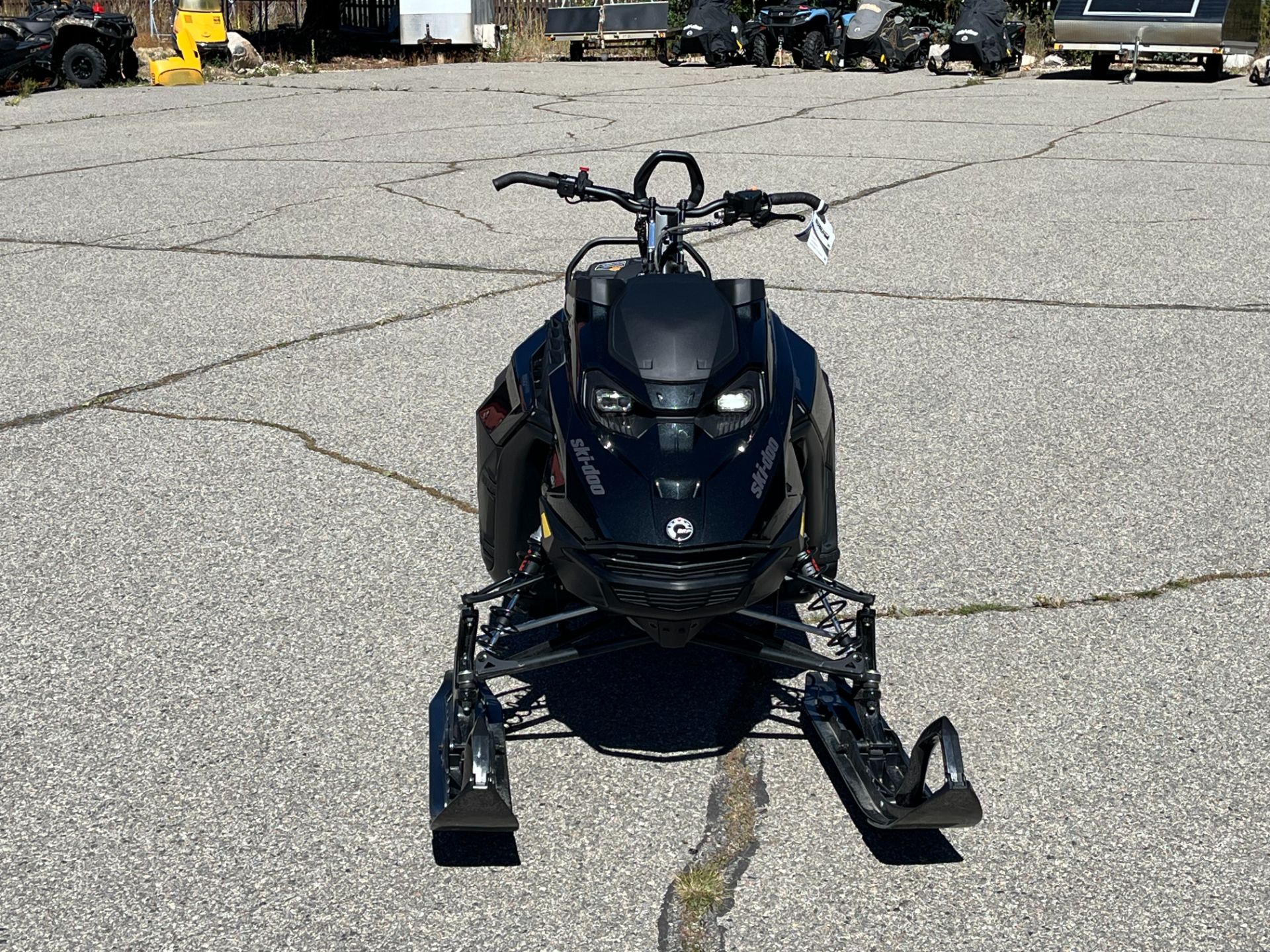 2026 Ski-Doo Summit Adrenaline w/ Edge Package 154 850 E-TEC SH 2