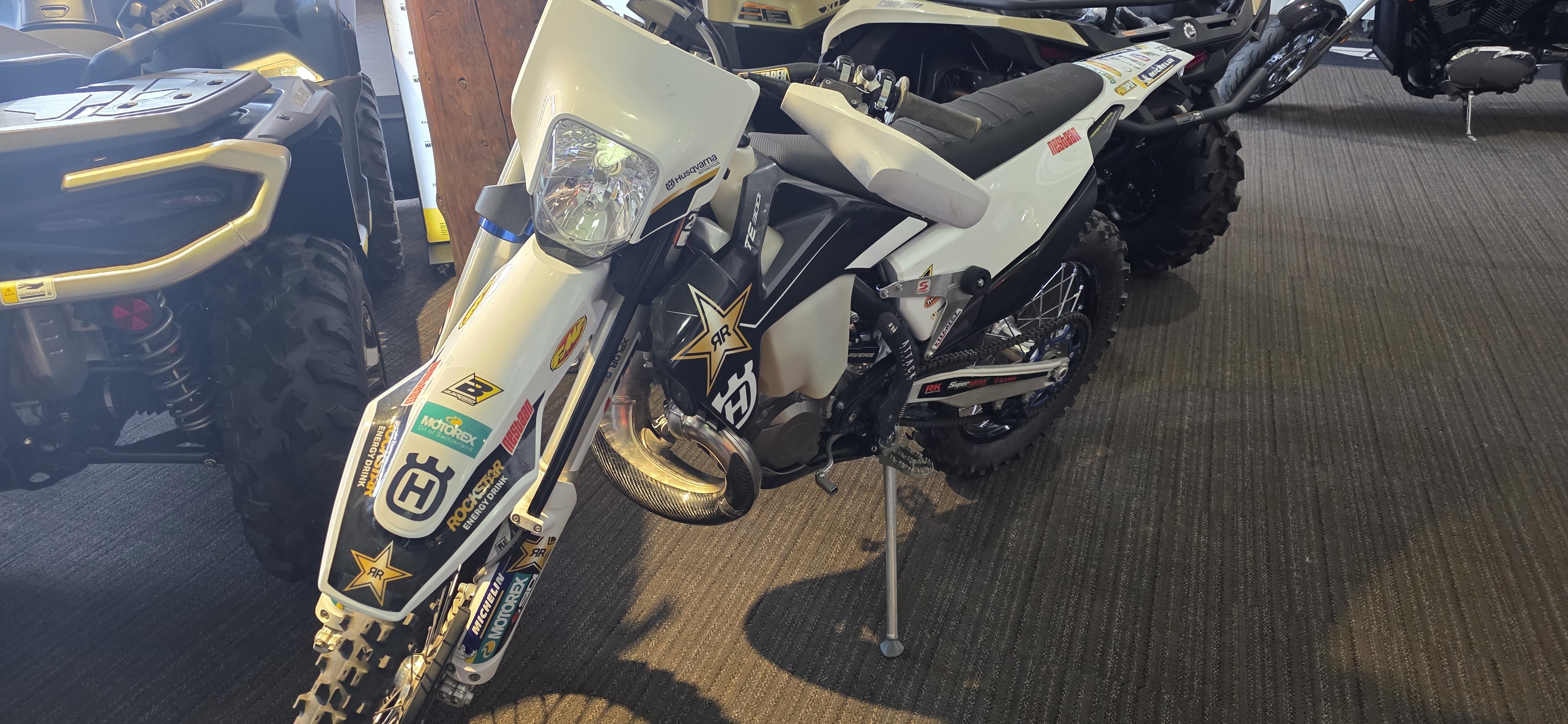 2022 Husqvarna TE 300i Rockstar Edition 2