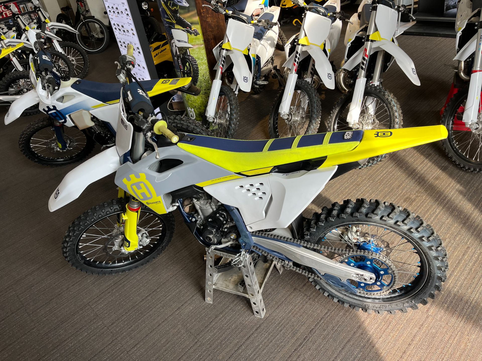 2023 Husqvarna FC photo 4