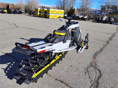 2025 Ski-Doo Summit Adrenaline w/ Edge Package 154 850 E-TEC SHOT PowderMax X-Light 3.0 w/ FlexEdge in Granby, Colorado - Photo 4