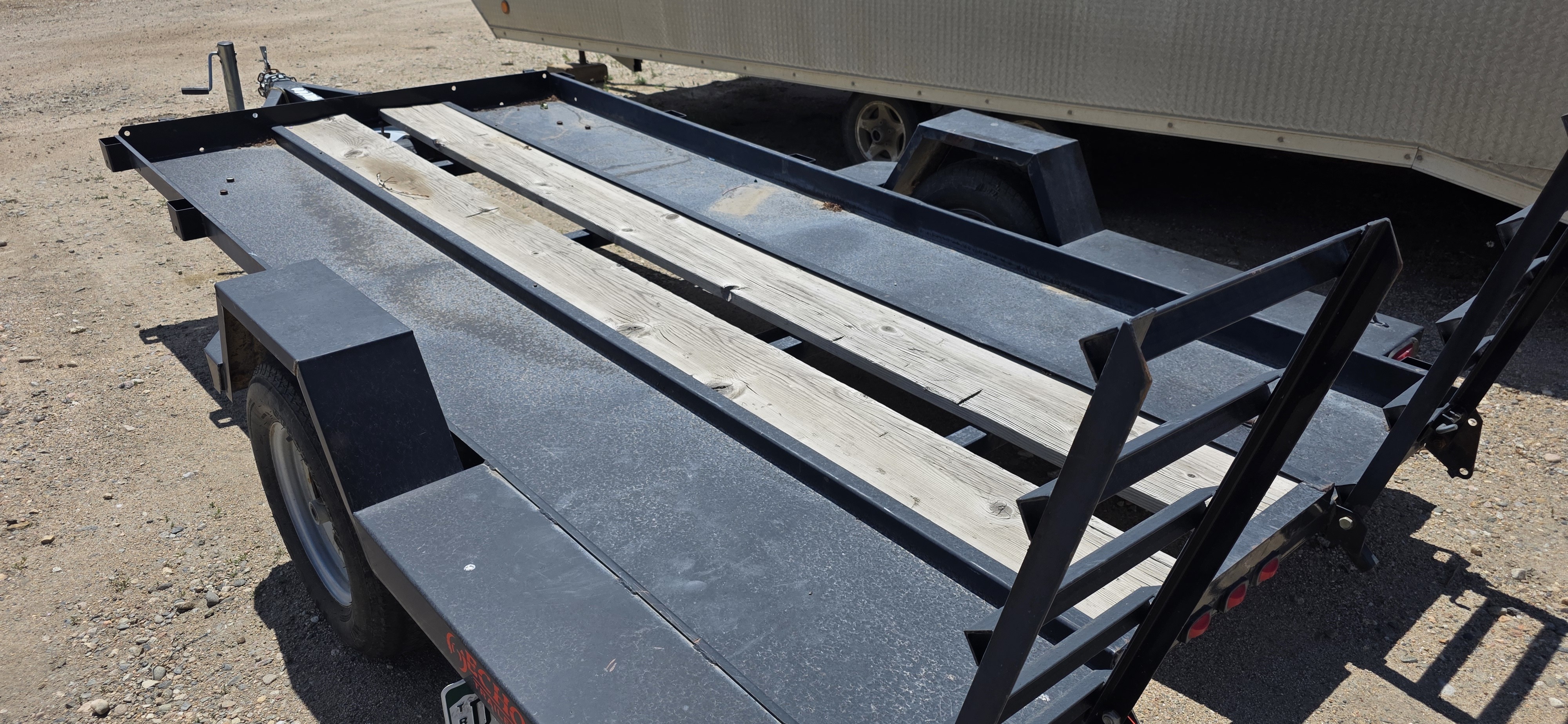 2000 Epic Trailers 12 ft.