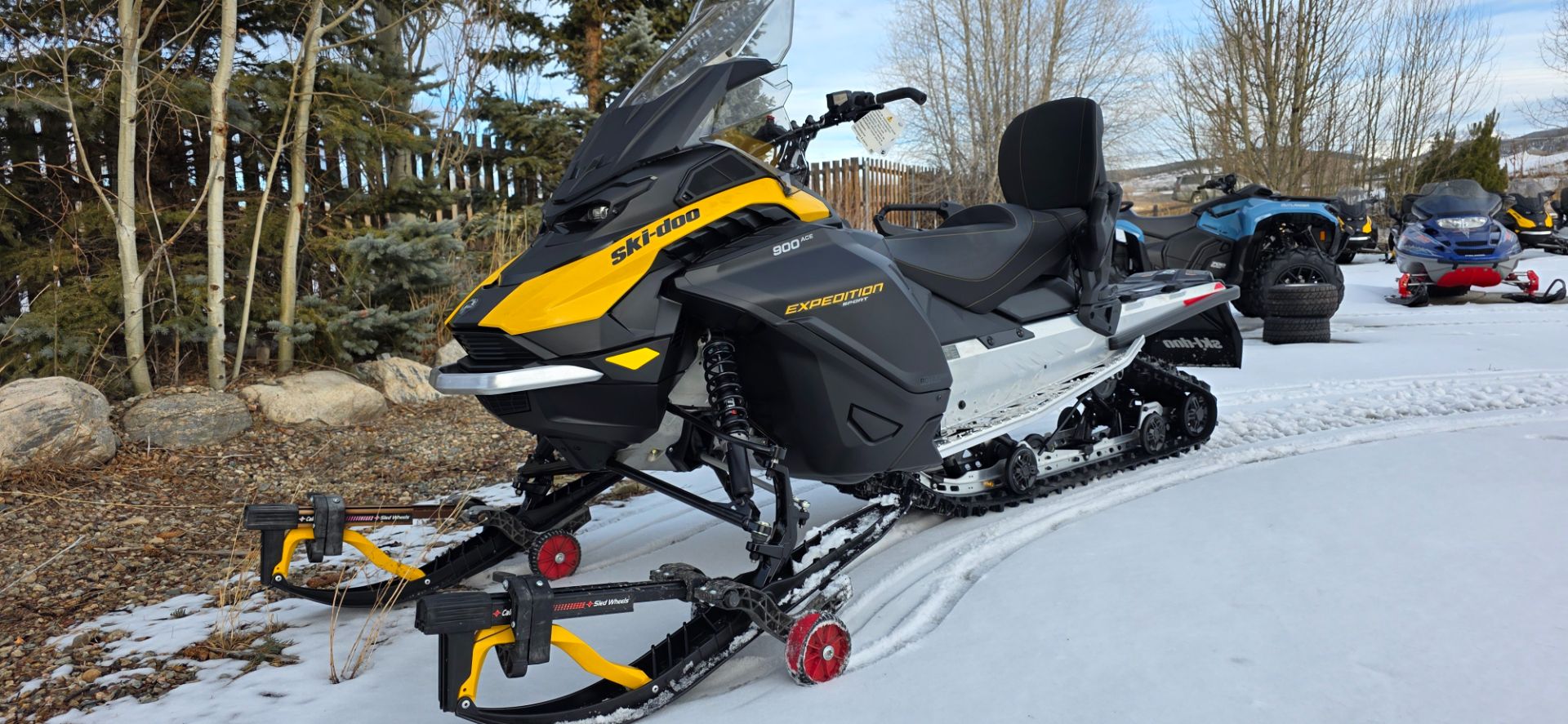 2026 Ski-Doo Expedition Sport photo 3
