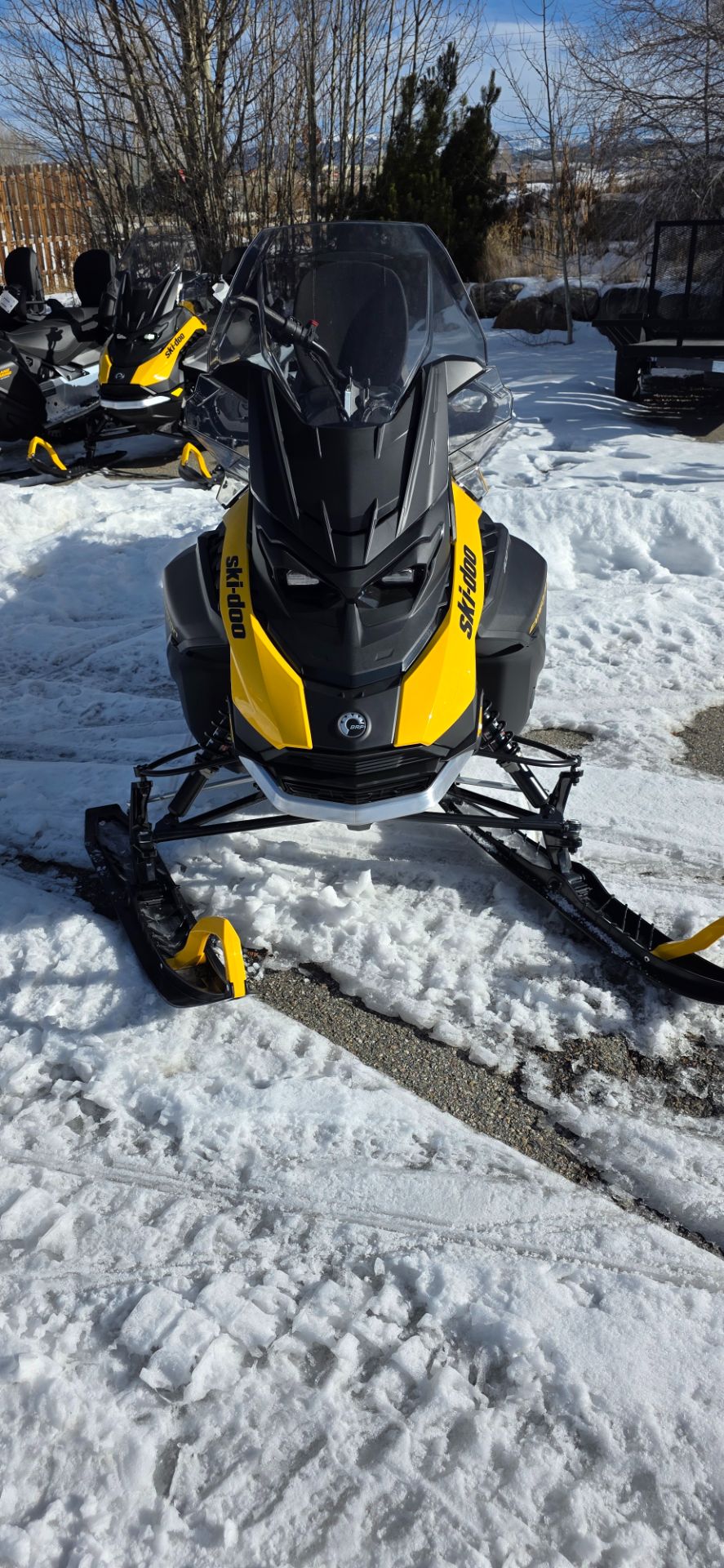 2026 Ski-Doo Expedition Sport 900 ACE ES Charger 1.5 2
