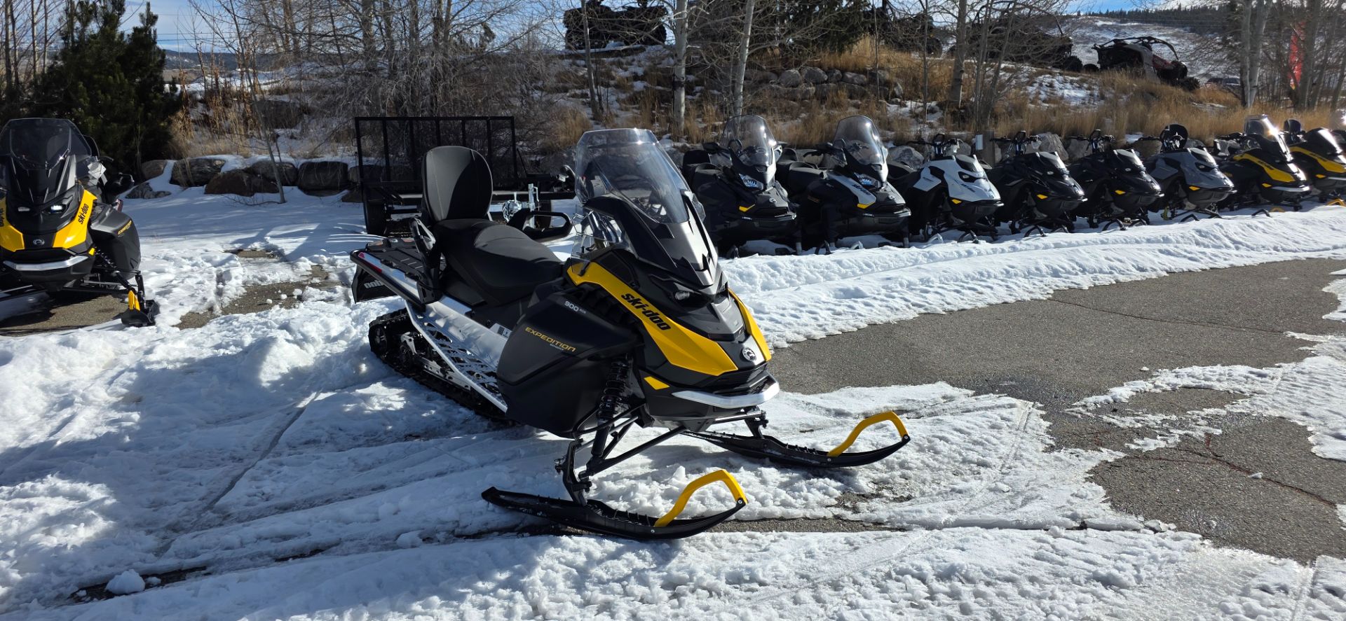 2026 Ski-Doo Expedition Sport 900 ACE ES Charger 1.5 8