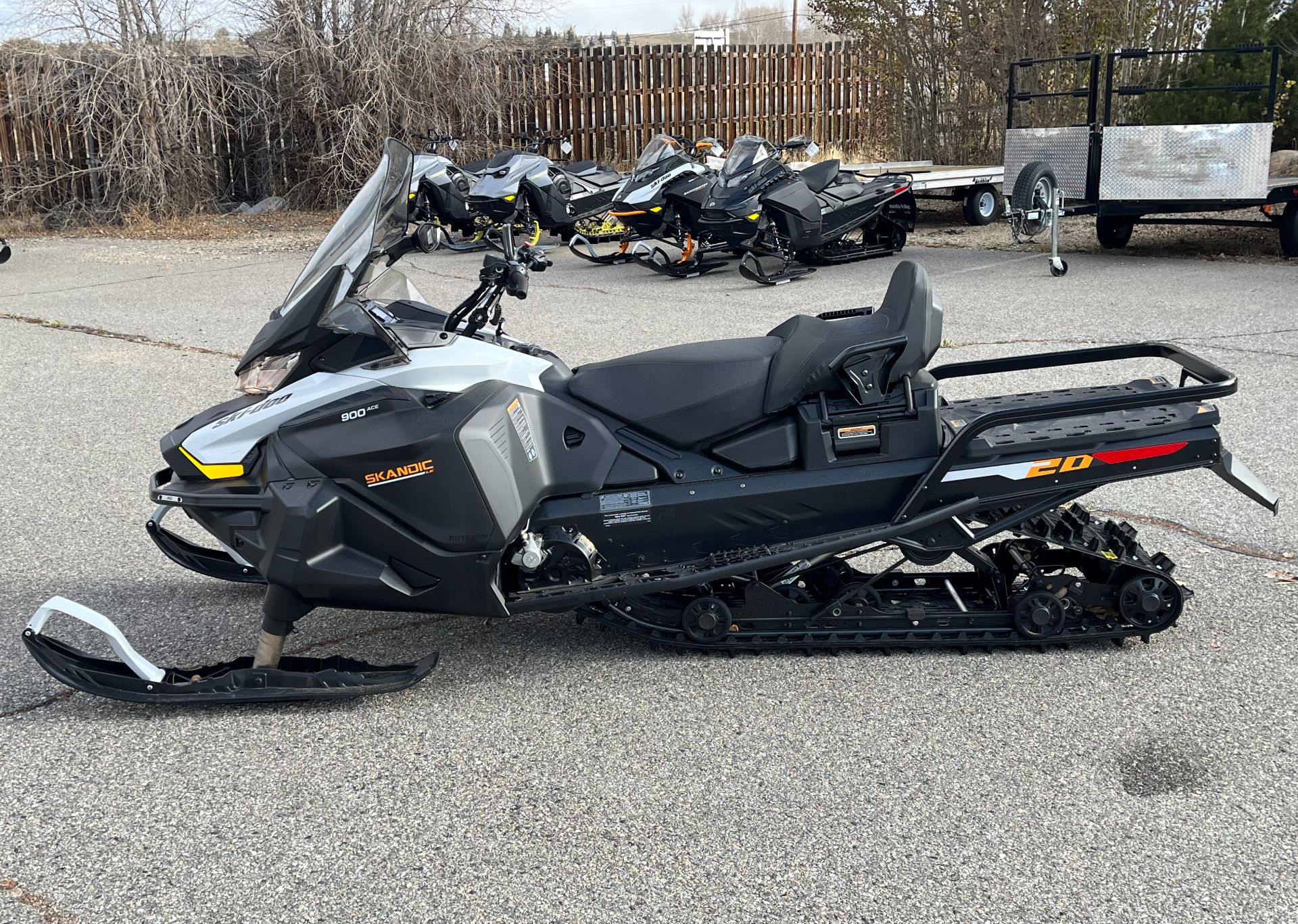 2026 Ski-Doo Skandic LE