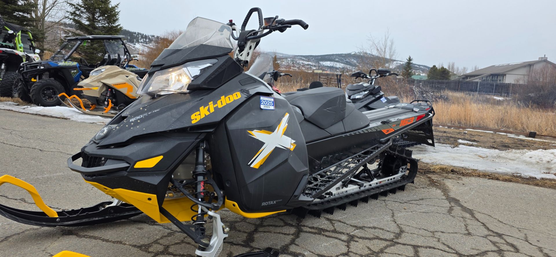 2015 Ski-Doo Summit® X® 163 800R E-TEC®, PowderMax 3.0" for sale 1049088