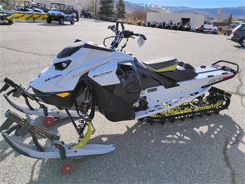 2025 Ski-Doo Summit Adrenaline 154 850 E-TEC ES PowderMax Light 2.5 w/ FlexEdge in Granby, Colorado - Photo 3