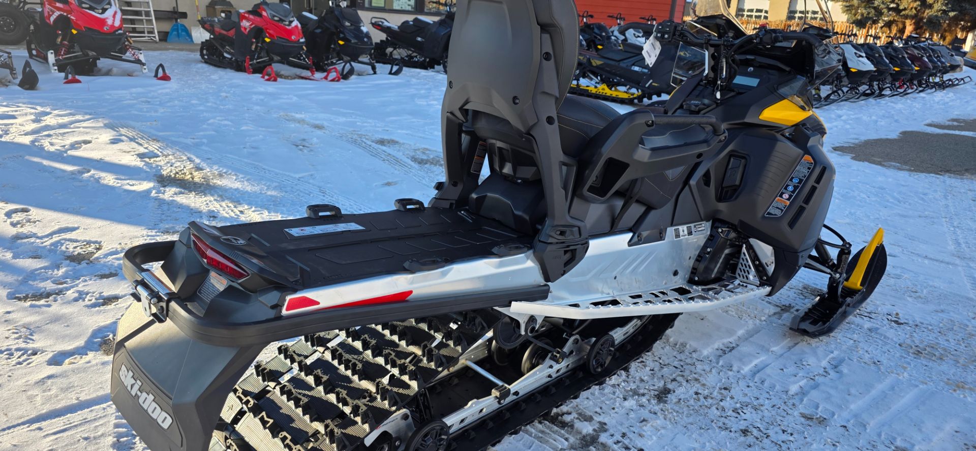 2026 Ski-Doo Expedition Sport photo 5
