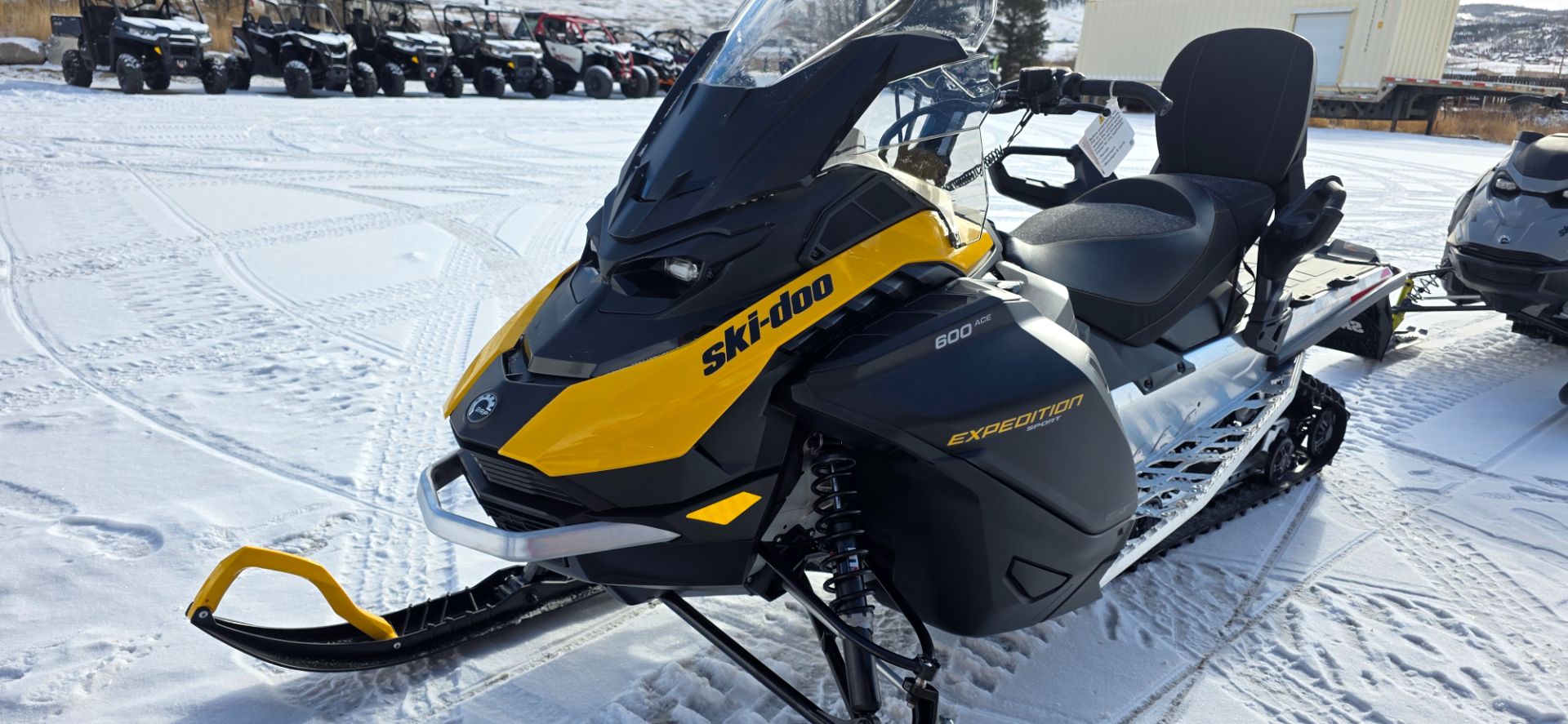2026 Ski-Doo Expedition Sport
