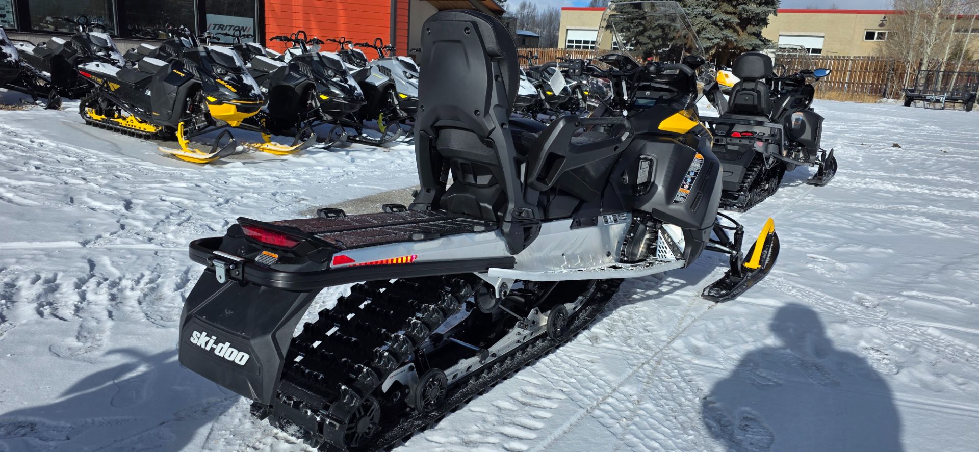 2026 Ski-Doo Expedition Sport photo 8